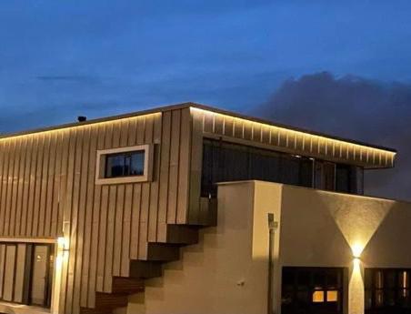 Above And Beyond - Luxe Suite Met Sauna En Stoomdouche Zaandam Exterior photo
